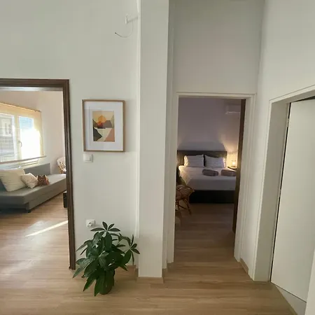 Stella's Petite Boite Apartament Rafína